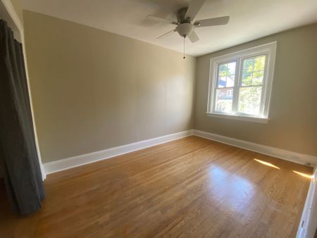 For Lease - 33 Lorindale Avenue Unit# #2 (UPPER), Toronto, Ontario - Photo 3