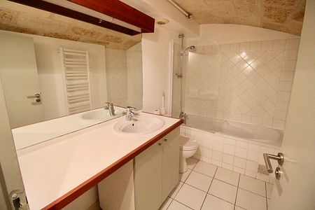 PALAIS GALLIEN - 1 CHAMBRE - 700 € - Photo 2