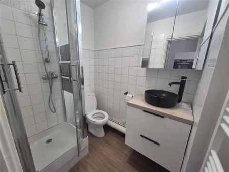 Location appartement 2 pièces - 39.64m² à Lille (59800) - Photo 3