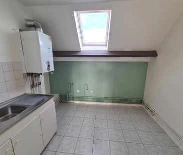 Location Appartement 3 pièces 48m² BOULOGNE SUR MER 62200 - Photo 1