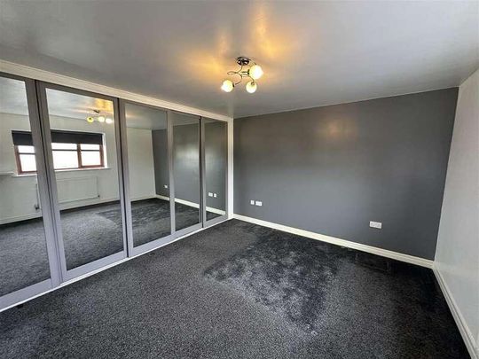 Box Tree Grove, Keighley, BD21 - Photo 1