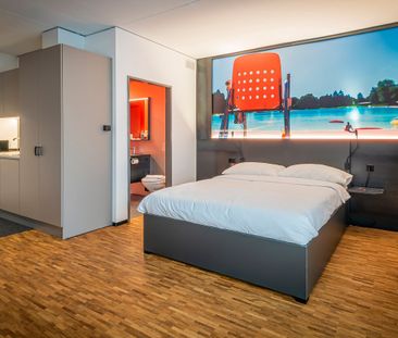 NEU – Geräumiges Deluxe Studio mit Hotelservices in Bern – ca. 31 m² - Photo 1