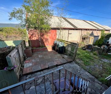 19 Ellis Street, Carrickfergus, BT38 8AY - Photo 4