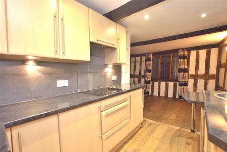 2 bedroom apartment to rent - Photo 4