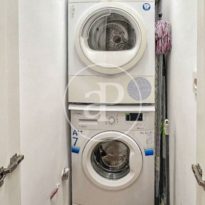 Flat for rent in Palacio (Madrid) - Photo 1