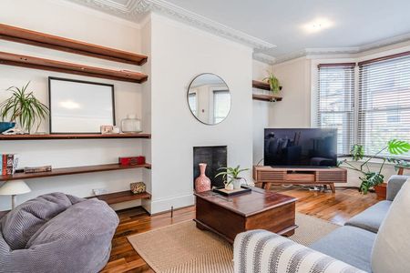 Gladys Road - Photo 2