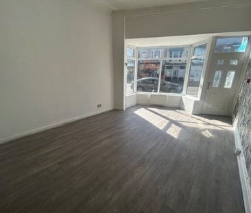 Lytham Road, Blackpool, FY1 - Photo 4