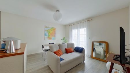 Location Appartement 2 pièces 36m² CHATELLERAULT 86100 - Photo 5