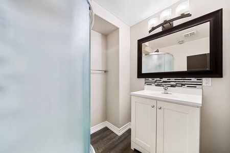 For Lease - 1821 Lamstone Street Unit# Lower, Innisfil, Ontario - Photo 3