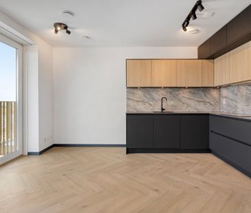 Te huur: Appartement Jaap van der Hoekplaats in Rotterdam - Photo 2