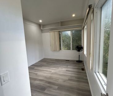 For Lease - 2005 Highway 7 N/A Unit# 3, Vaughan, Ontario - Photo 2