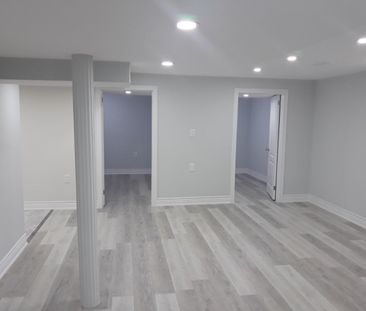 For Lease - 21 Eastvale Drive, Markham, Ontario - Photo 5