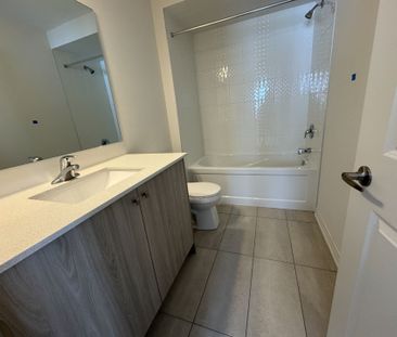 For Lease - 68 Sanderson Drive, Kawartha Lakes, Ontario - Photo 6