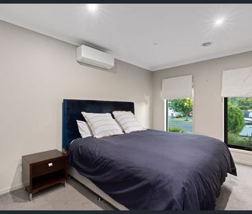 Modern 3-Bedroom Rental House in Serene Mount Duneed Neighborhood - Photo 3