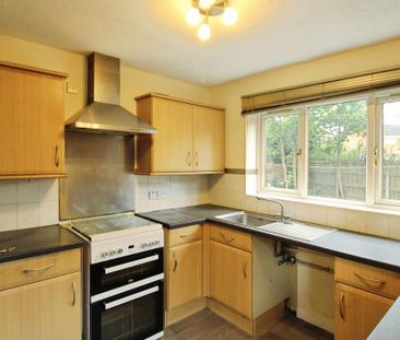 3 bedroom detached house to rent - Photo 2