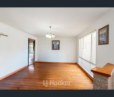 Coastal Living Just Steps from Geographe Bay - 6 Month Lease - Photo 4