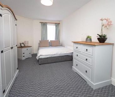 Room 2, 96 Cromwell Road, Belfast, BT7 1JY - Photo 1