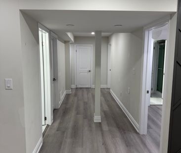 For Lease - 43 Allangrove Avenue Unit# Basement, East Gwillimbury, ... - Photo 2