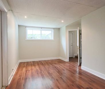 17550 20 Ave, Surrey - Photo 1