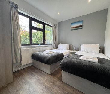 4 bedroom bungalow to rent - Photo 3