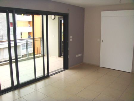 T2 SAINT PAUL - Photo 2