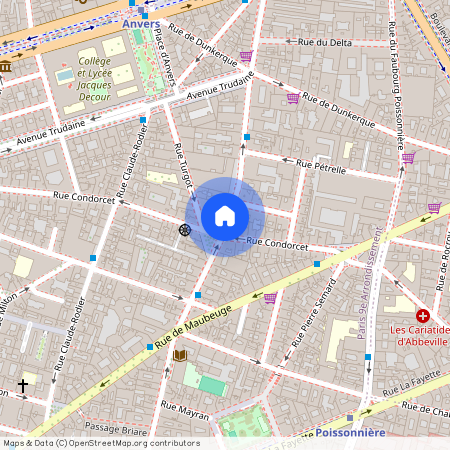 Rue de Rochechouart entre Rue Thimonnier et Rue de Dunkerque 75009 Paris (9e arrondissement)