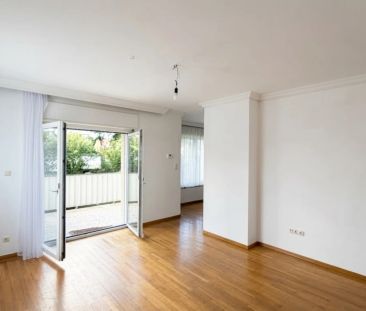 Platz zum Leben – Einfamilienhaus mit Garten und Garage | ZELLMANN ... - Photo 1