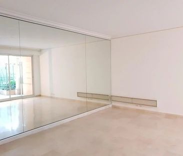 Location Appartement 2 pièces 44m² AIX EN PROVENCE 90ème - Photo 2