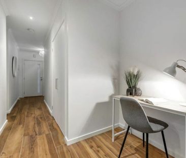 1/17 View Street, Pascoe Vale VIC 3044 - Photo 4