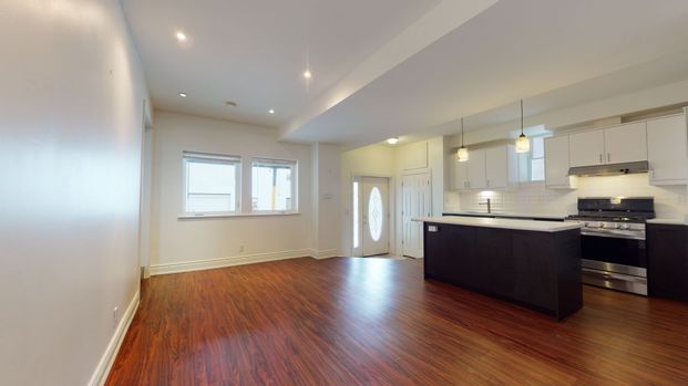 For Lease - 546 Eglinton Avenue Unit# 5, Toronto, Ontario - Photo 1