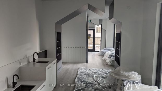 For Lease - 285 Dufferin Street Unit# 217, Toronto, Ontario - Photo 1