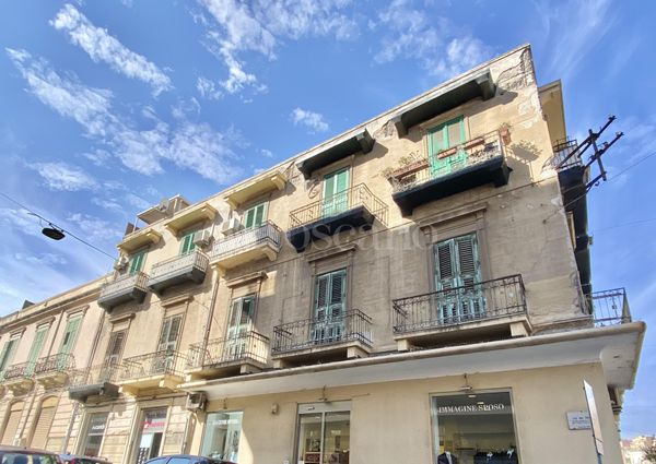 Casa a Messina in Via Nino Bixio