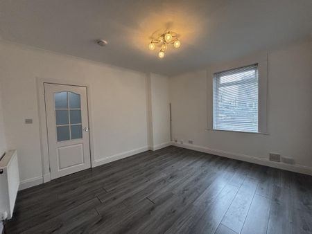 3 bedroom house to rent - Photo 2