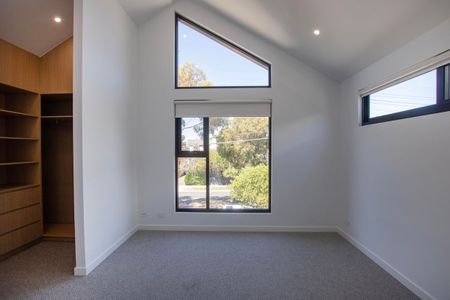 1/93-95 Pearson Street, Brunswick West, VIC 3055 - Photo 2