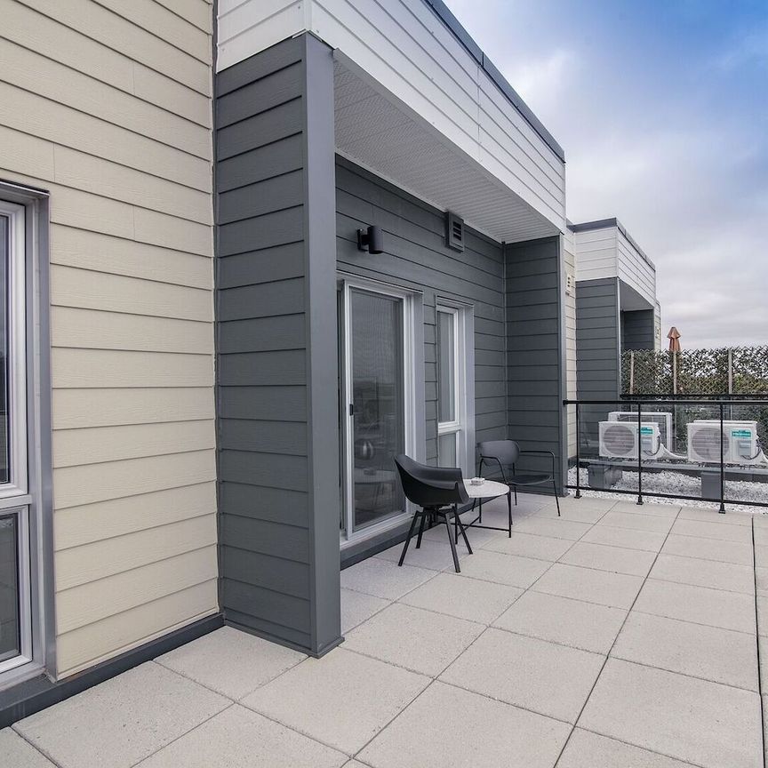9675 Av. Papineau, Montréal, QC - Photo 1