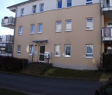 Pößneck, kleine feine 2-Raum-Wohnung mit Balkon (ME27) - Photo 1