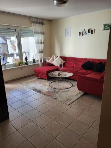 Sehr schöne 2,5 Zimmerwohnung zu vermieten - Foto 3