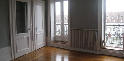 À louer / Appartement F5 et + / BESANCON QUARTIER CENTRE VILLE 5 Quai de Strasbourg - Photo 2