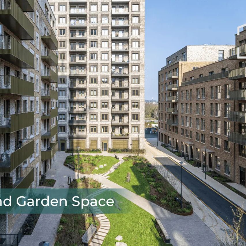 The Maple, NW2 - Photo 1