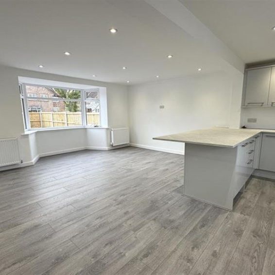 3 Bedroom Semi Detached To Let - Photo 1