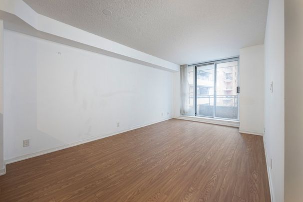 For Lease - 245 Davisville Avenue Unit# 302, Toronto, Ontario - Photo 1