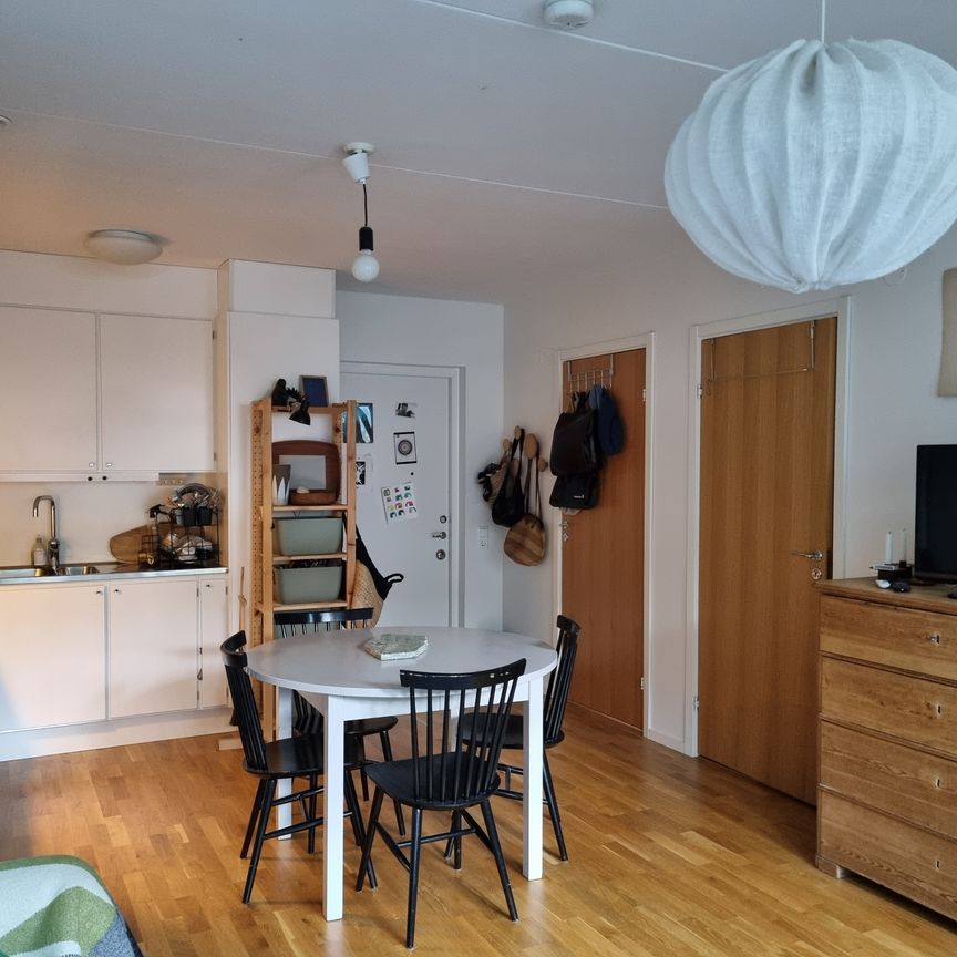 Runda vägen, Bromma - Foto 1