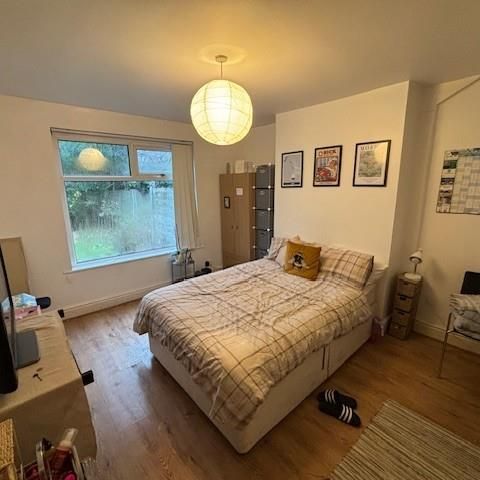 3 bedroom private hall to rent - Photo 1