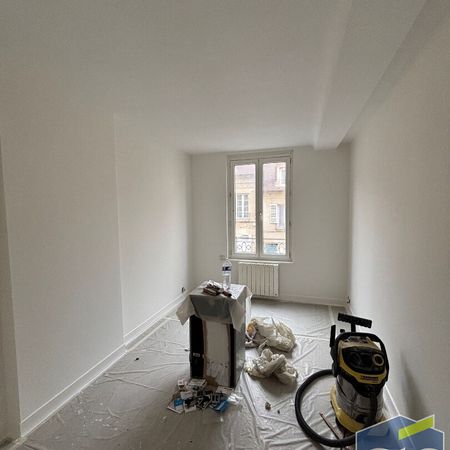 Location Appartement 1 pièce 18m² - Photo 3