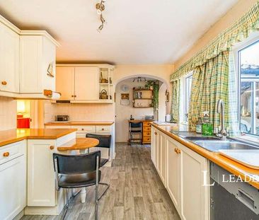 Mill Hill Cottage, Mill Hill, Salhouse, Norwich, NR13 - Photo 6