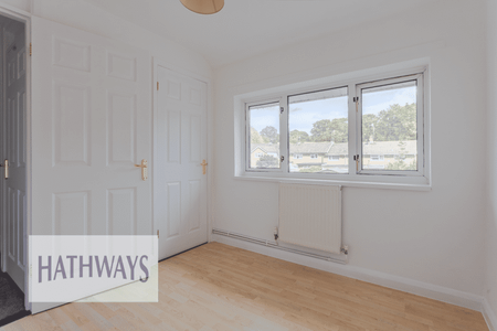 3 bed terraced house to rent in Llangorse Path, Cwmbran, NP44 - Photo 2