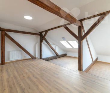 Pronájem bytu 2+1 v centru Vizovic - Fotografie 6