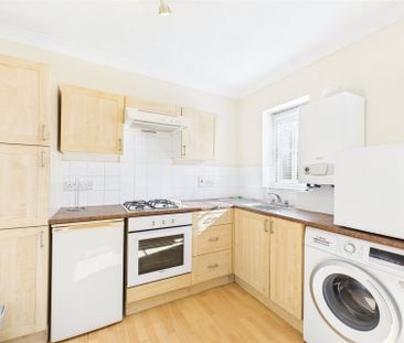 1 bedroom Flat in St. Peters Road, Maidenhead - Photo 3