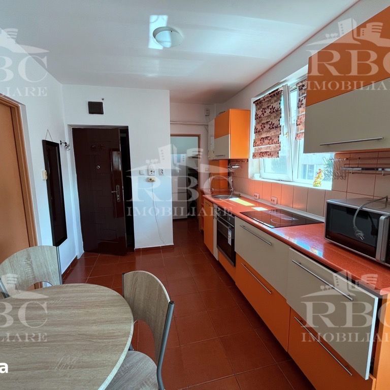 Apartament 2 camere cu parcare in Baciu - Fotografie 1