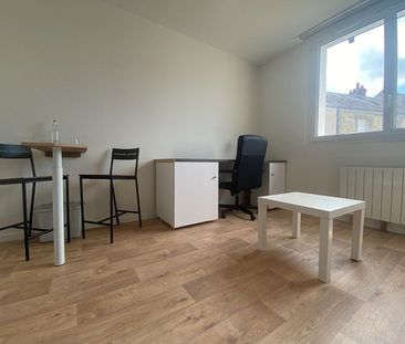 "L'ÉTUDIANT" - Location Appartement tours : 21.55 m2 - Photo 1